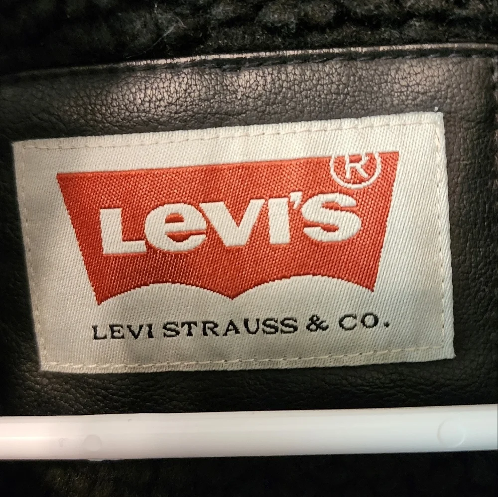 Preowned Levi's Faux leather‎ and sherpa jacket